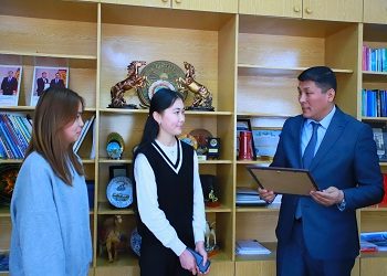 Студенты ОшТУ заняли 1 место в дебатном турнире    