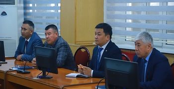 Представители Ташкентского института информационных технологий в ОшТУ