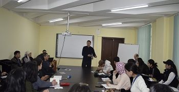 В ОшТУ стартовали бизнес-тренинги для творческих студентов