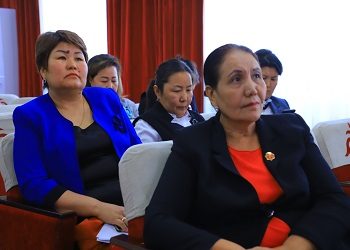 Женщины — великая сила в обществе