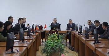 Өзбекстандан келген делегация ОшТУда