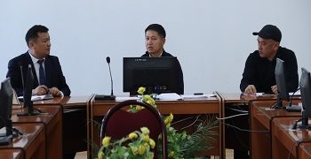 Милдеттүү медициналык камсыздандыруу фондунун өкүлдөрү ОшТУда