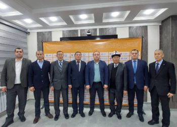 ОшТУнун белгилүү илимпоздору Максат Жанибеков жана Белек Жолдошовго Ургенч технологиялык университетинин “Ардактуу профессору” ыйгарылды