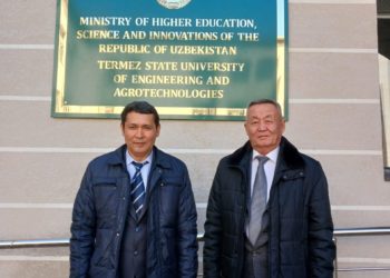 ОшТУнун окутуучулары Өзбекстанда сабак өтүп жатышат