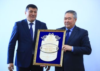 ОшТУ “Мыкты окуу жай” сыйлыгына ээ болду