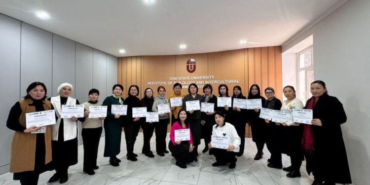 ОшТУнун окутуучулары жасалма интеллект боюнча жаңы тажрыйба топтошту