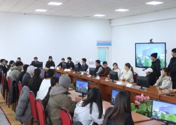 ЖАШТАР ЖОЛУГУШУУСУ