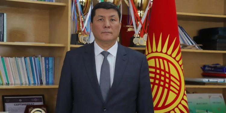 Уважаемые защитники Родины! Преподаватели и студенты Ошского технологического университета!