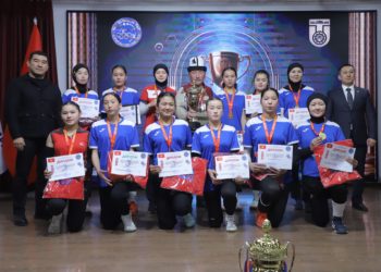 РЕКТОРДУН КУБОГУНА АРНАЛГАН ОШ ОБЛУСУНУН БИРИНЧИЛИГИ ЖЫЙЫНТЫКТАЛДЫ