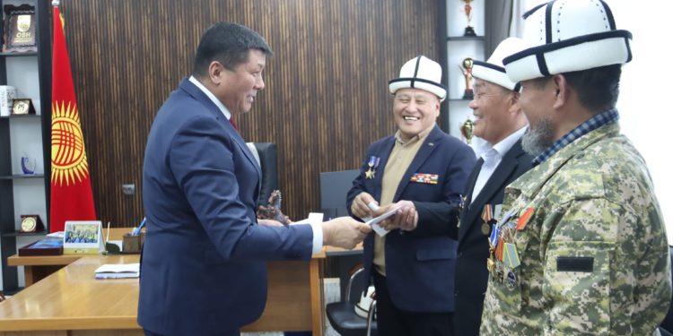 ООГАН СОГУШУНУН АРДАГЕРЛЕРИ СЫЙЛАНДЫ