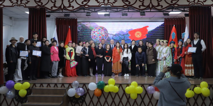 ЭНЕ ТИЛ -УЛУТТУН ЖАН ДҮЙНӨСҮ