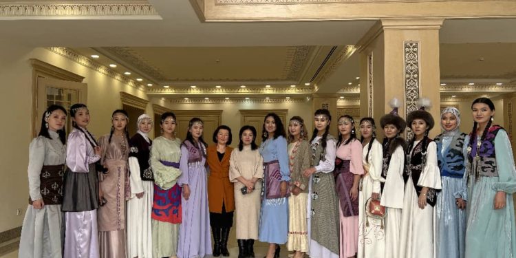 “АЯЛДАР КООМДО ЗОР КҮЧ” ИШ-ЧАРАСЫНДА ОШТУ КӨРГӨЗМӨ УЮШТУРДУ