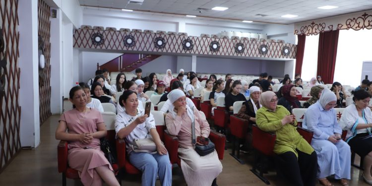 АТА-ЭНЕЛЕР МЕНЕН БАЙЛАНЫШ