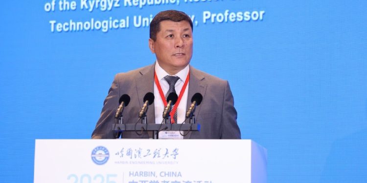 ОшТУнун ректору Ж. Ж. Турсунбаев Кытай жогорку окуу жайларын стратегиялык кызматташууга чакырды