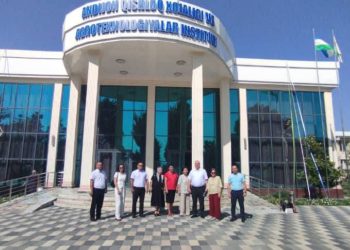 Визит сотрудников Института технологии и природопользования ОшТУ в Андижанский институт сельского хозяйства и агротехнологий