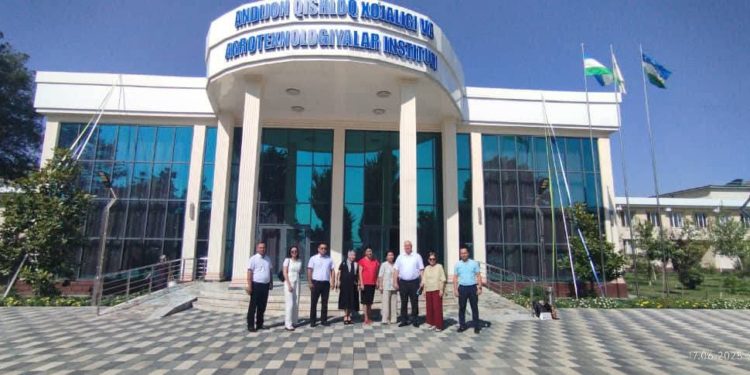 Визит сотрудников Института технологии и природопользования ОшТУ в Андижанский институт сельского хозяйства и агротехнологий