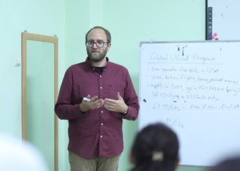 ОшТУда студенттер үчүн Global UGRAD программасы тууралуу маалымат берилди