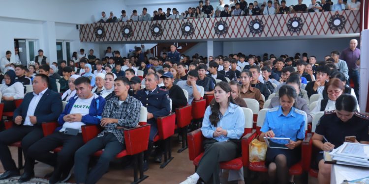 ОшТУда жаштар форуму өткөрүлдү