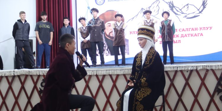 Ош ТУнун студенттери Алымбек датканы эскерди жана жеңүүчүлөр сыйланды