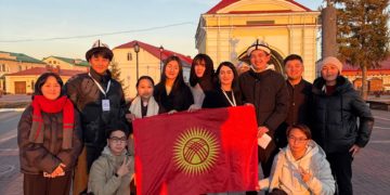 Студенты ОшТУ приняли участие в международном форуме!