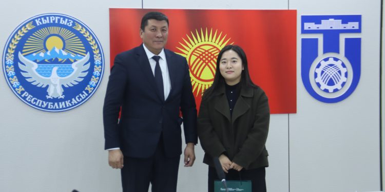 В ОшТУ состоялась встреча с представителем Университета Сунгшиль