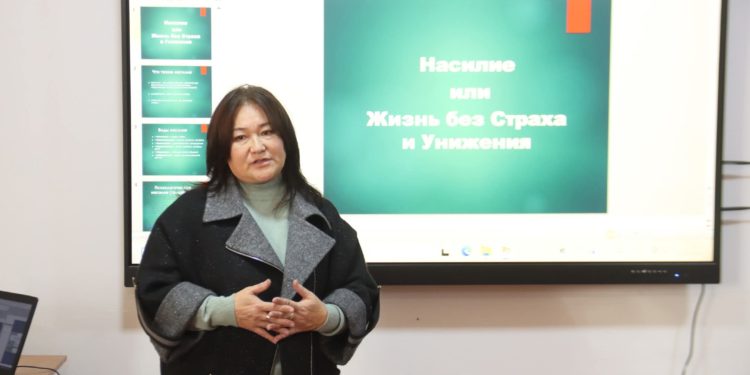 Ош ТУда үй-бүлөлүк зомбулуктун жана виктимдик жүрүм-турумдун алдын алуу боюнча семинар өттү