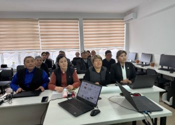 Өзгөн институтунда STEM жана жасалма интеллект боюнча квалификациялык курс өтүүдө