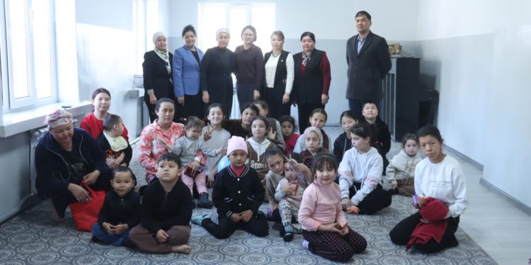 ОшТУ реабилитациялык борбордо социалдык акция өткөрдү