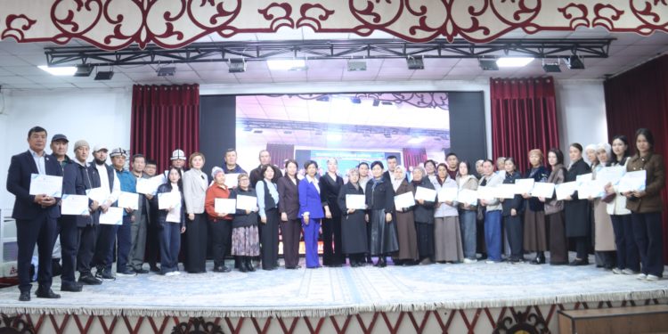 ОшТУда “Зордук-зомбулукка жол жок!” аттуу ата-энелер жыйыны өттү