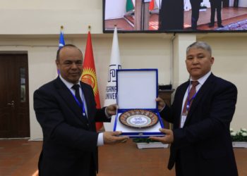 ОшТУ Фергана МУ менен биргеликте конференция өткөрдү